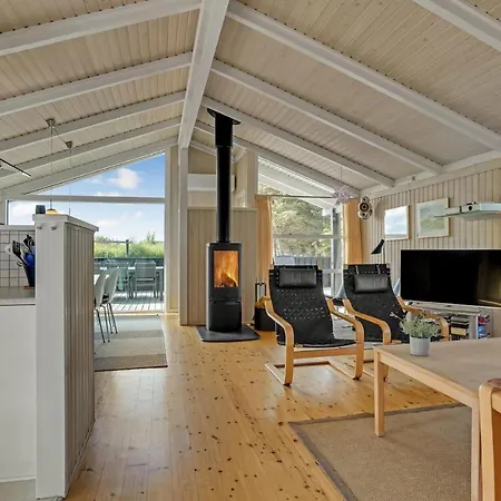 Belle Maison De 3 à *